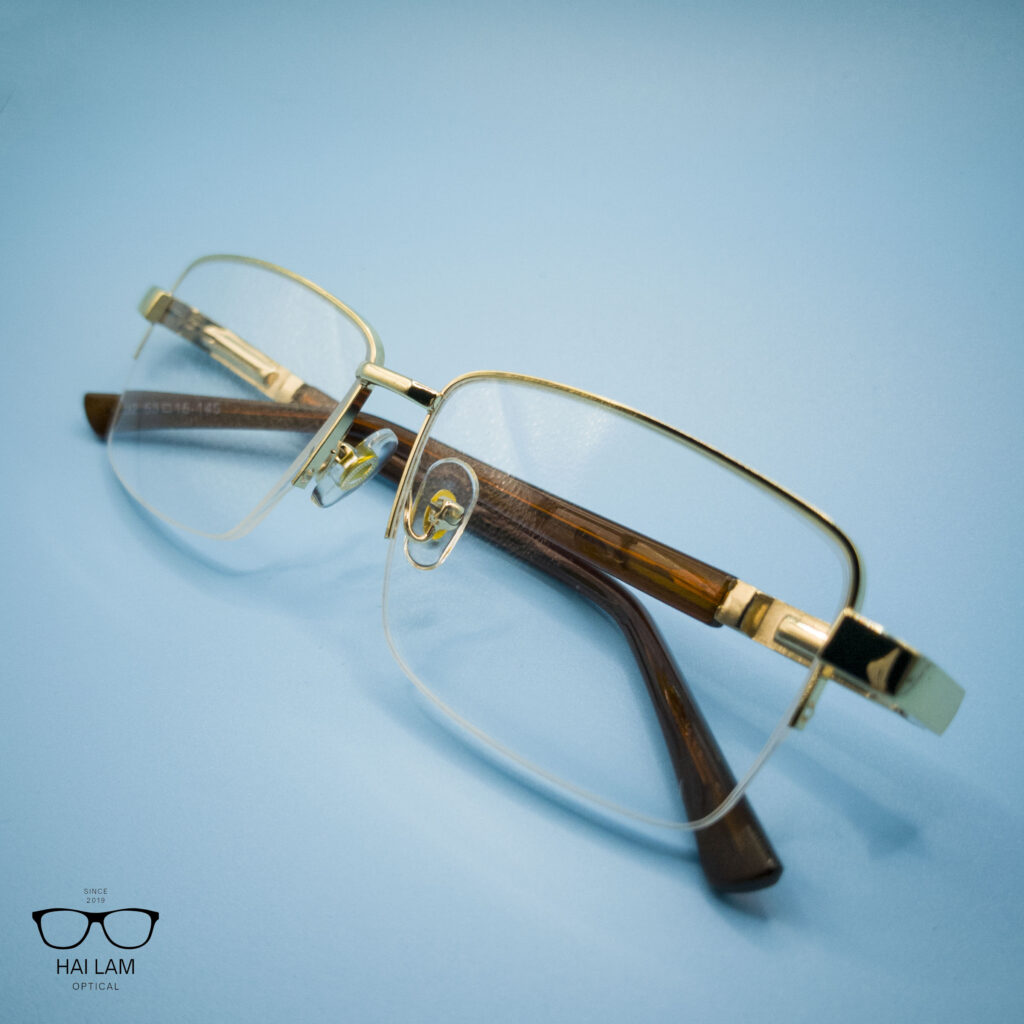 kinh-lao-nhe-nua-vien