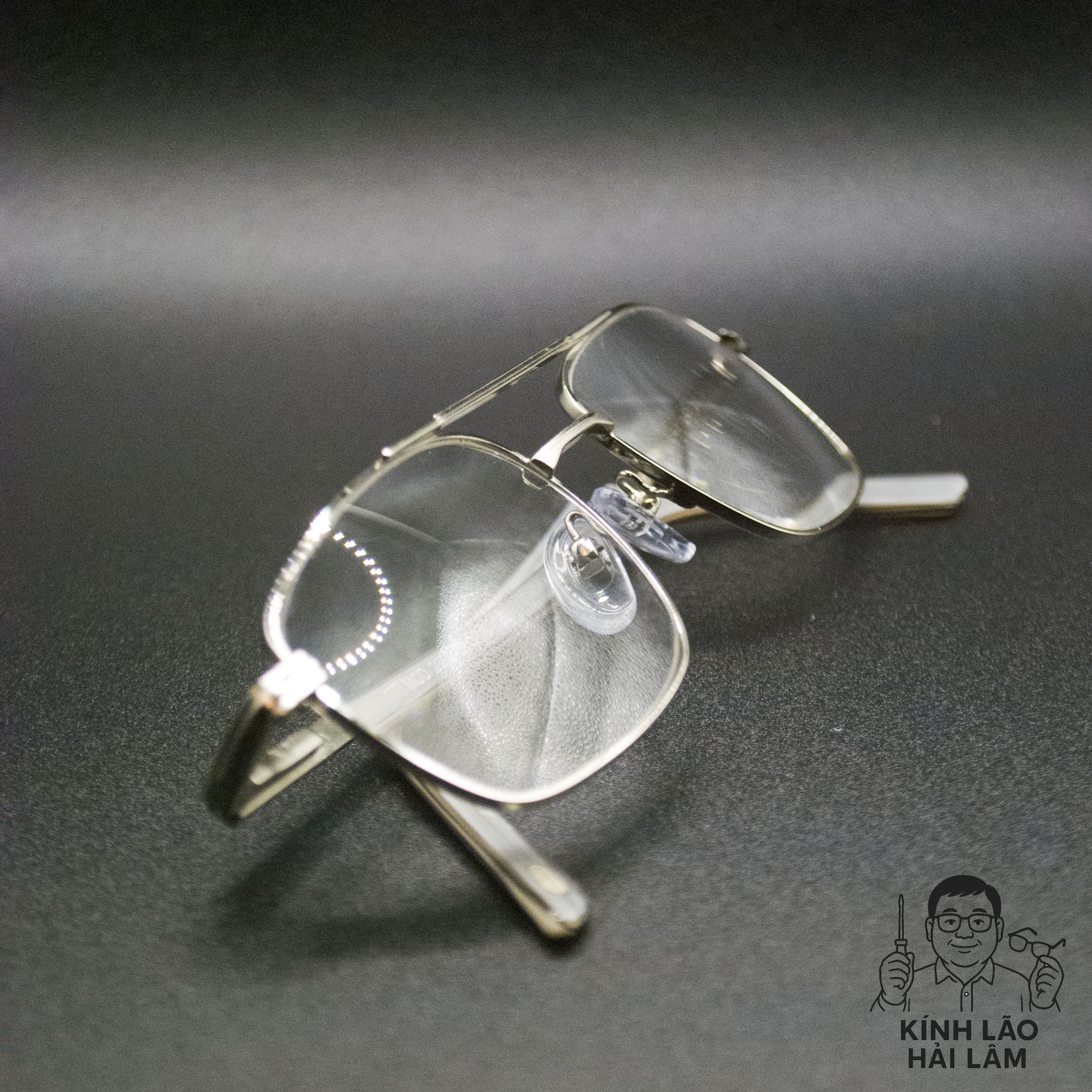 Kính lão Nhật Bản gọng phi công  : Sang trọng và chuyên nghiệp - Ảnh 3