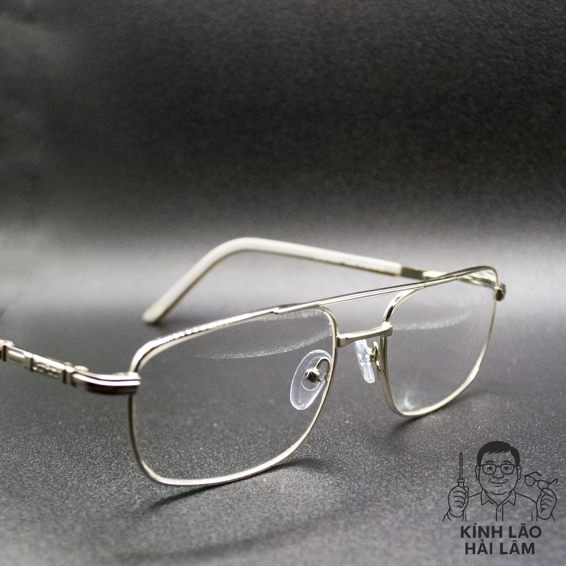 kinh-lao-nhat-ban-gong-phi-cong