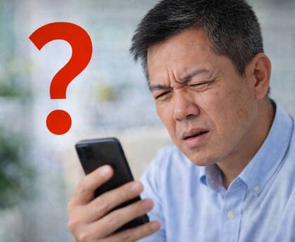 Có nên đeo kính lão khi mắt bắt đầu bị mờ khi xem điện thoại