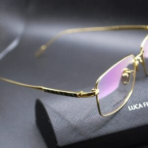 kính viễn thị titanium siêu nhẹ mạ vàng, thiết kể phong cách Italia